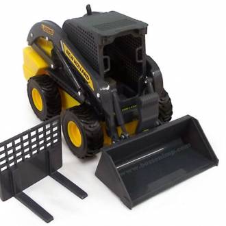 Модель екскаватора 1/16 New Holland L225